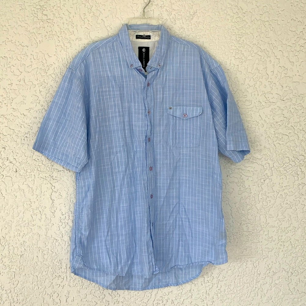 Billabong Men's Blue Striped button down shirt size L